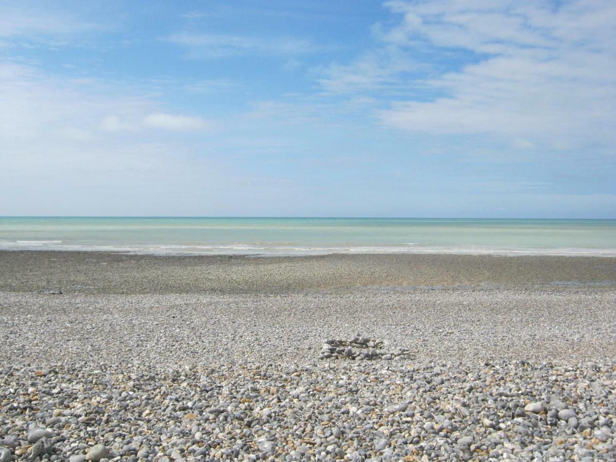Gite Des Pins Penches Brunville Exterior foto